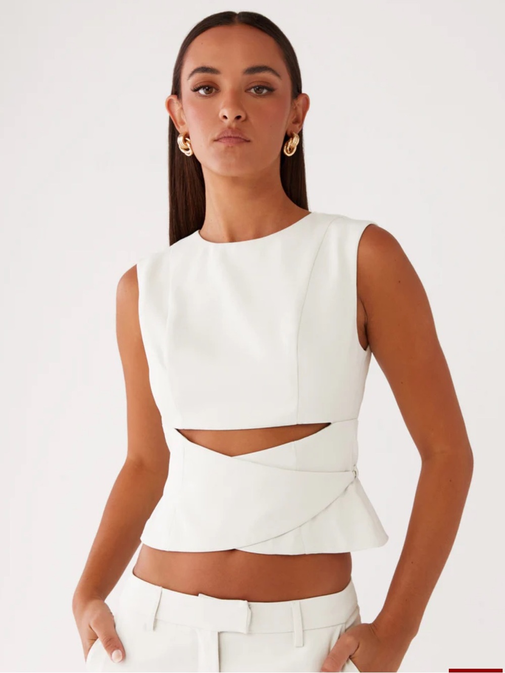 peppermayo cyra wrap top
never worn
size s
